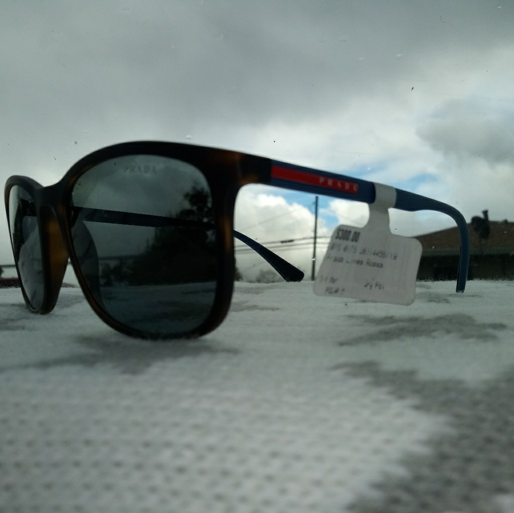 Sunglasses - Picture 6 of 6